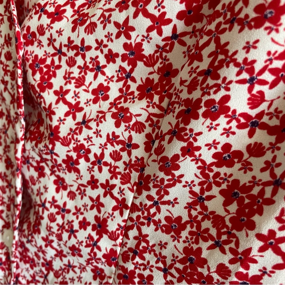 Lush Red & White Floral Print V Neck Long Sleeve Button Down Top, Size XS - Picture 5 of 11